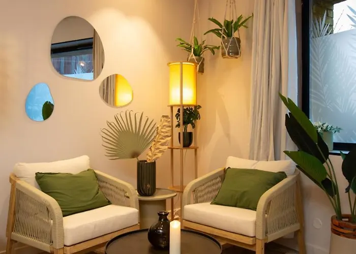 Romantique Bali, Sauna , Estrasburgo